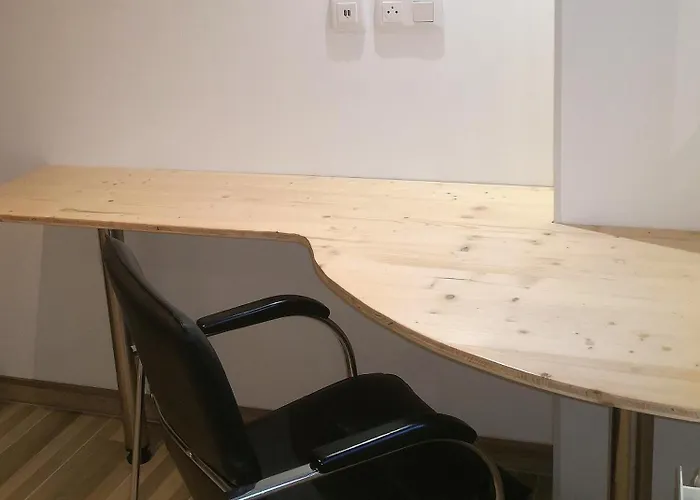 Des Charmilles, Hyper-centre Compiègne