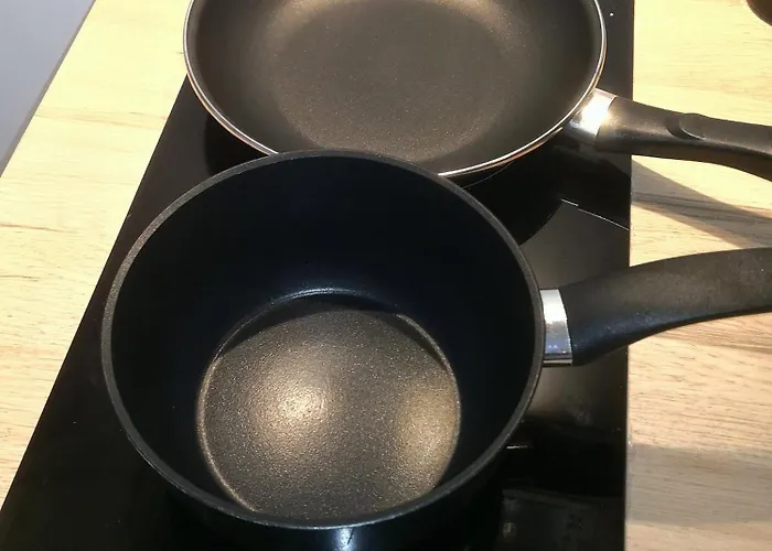 Des Charmilles, Hyper-centre